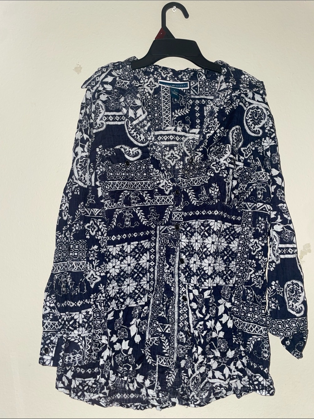 Karen Scott Navy and White Printed Cotton Button-Up Size L